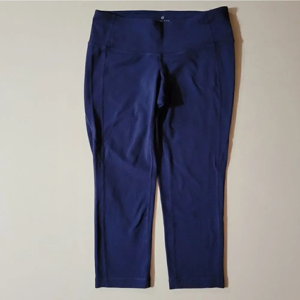 Athleta Women's Navy Capri Leggings